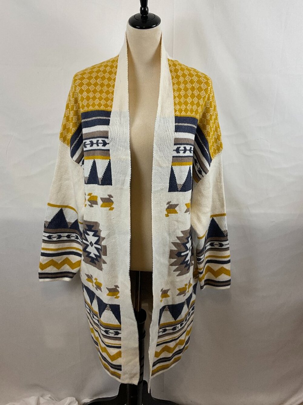 Lime & Chili Cardigan Open Front Aztec Print M/L White Yellow Navy Blue Pockets